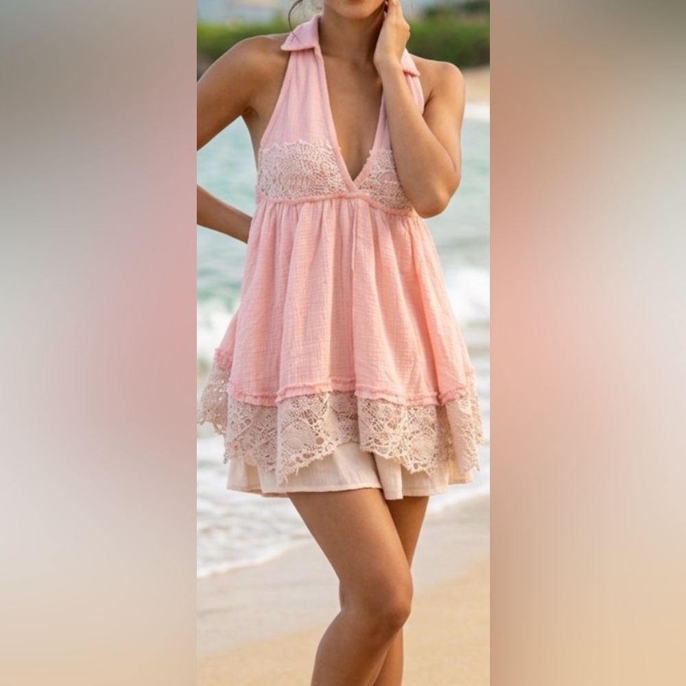 POL Peachy-Pink Lace Trim Tunic in size Small